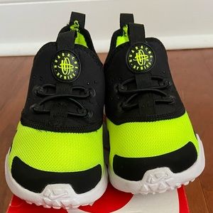 NIKE HUARACHE DRIFT (TDE)